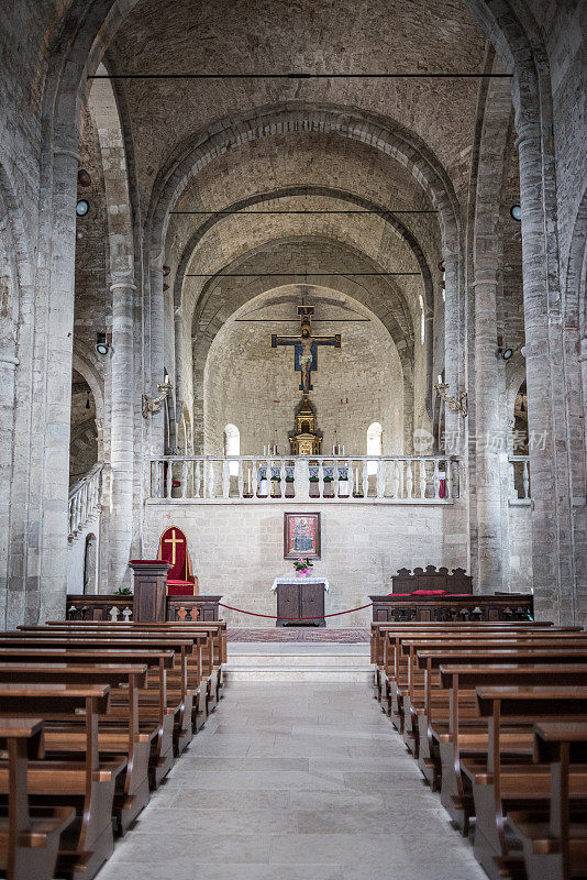 意大利建筑:Cattedrale di San Leone, San Leo